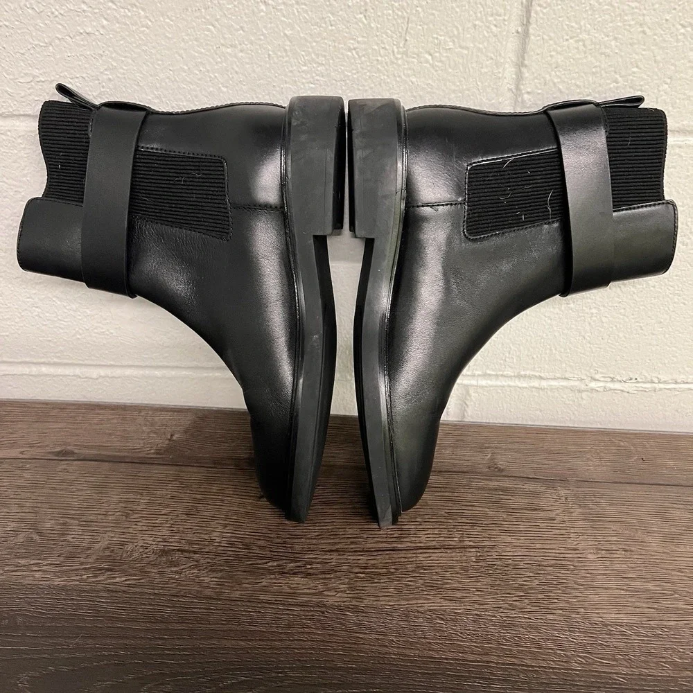 Tory Burch Double T Chelsea Boots Womens 8 Black Leather Ankle Pull On 8913